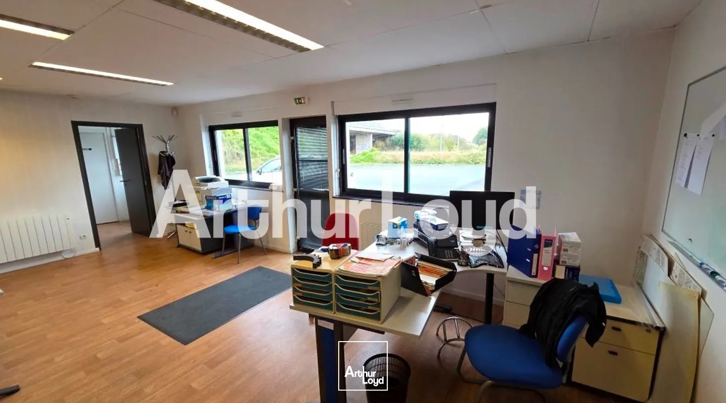 Bâtiment Stockage - Bureaux - CARPIQUET