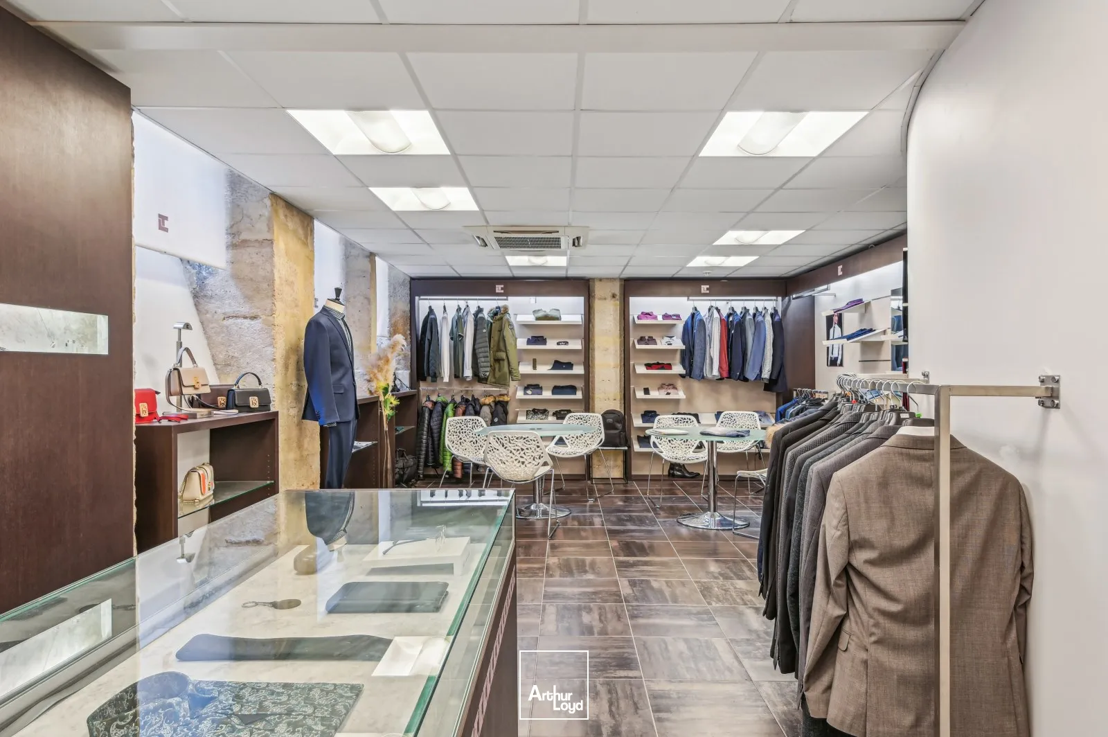 HOTEL PARTICULIER - RARE SUR LE SECTEUR 