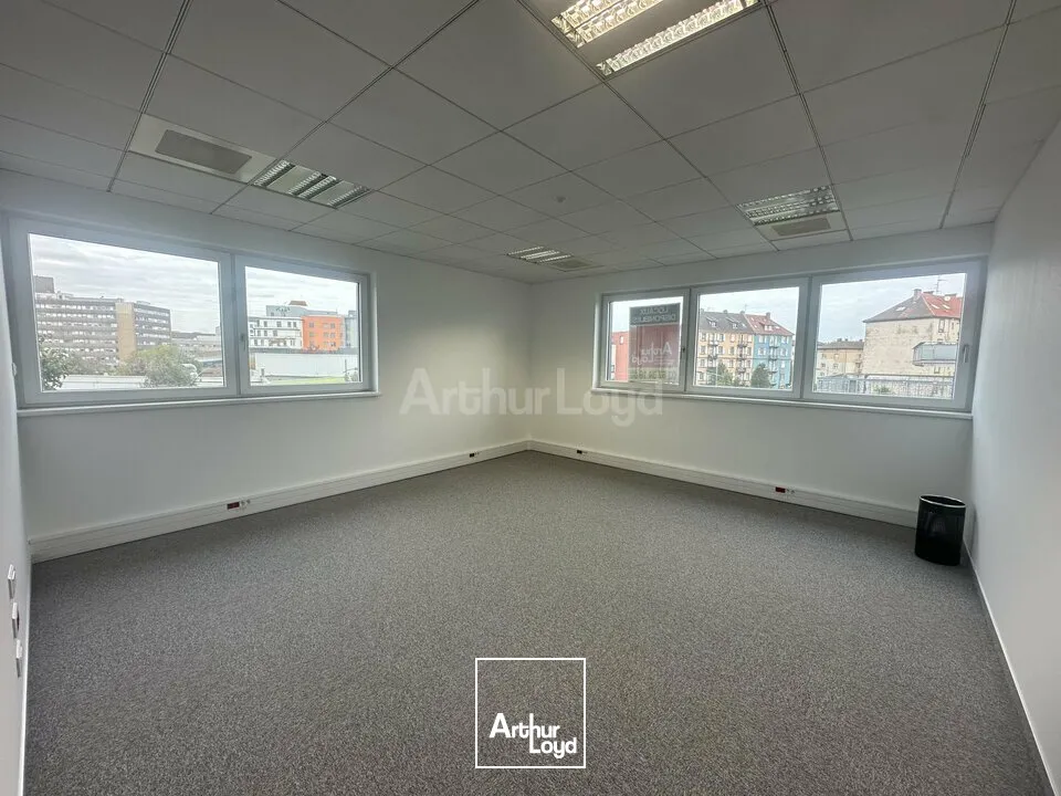 BUREAUX à LOUER de 190 m²