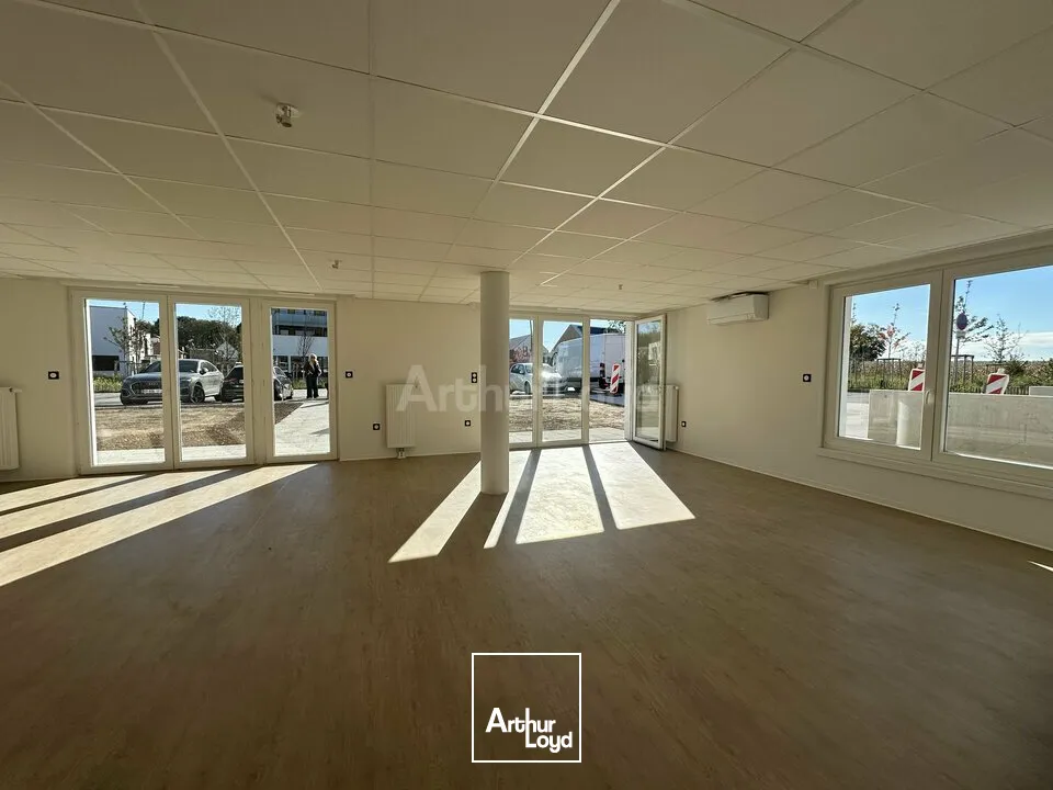 BUREAUX à LOUER de 64.1 m²