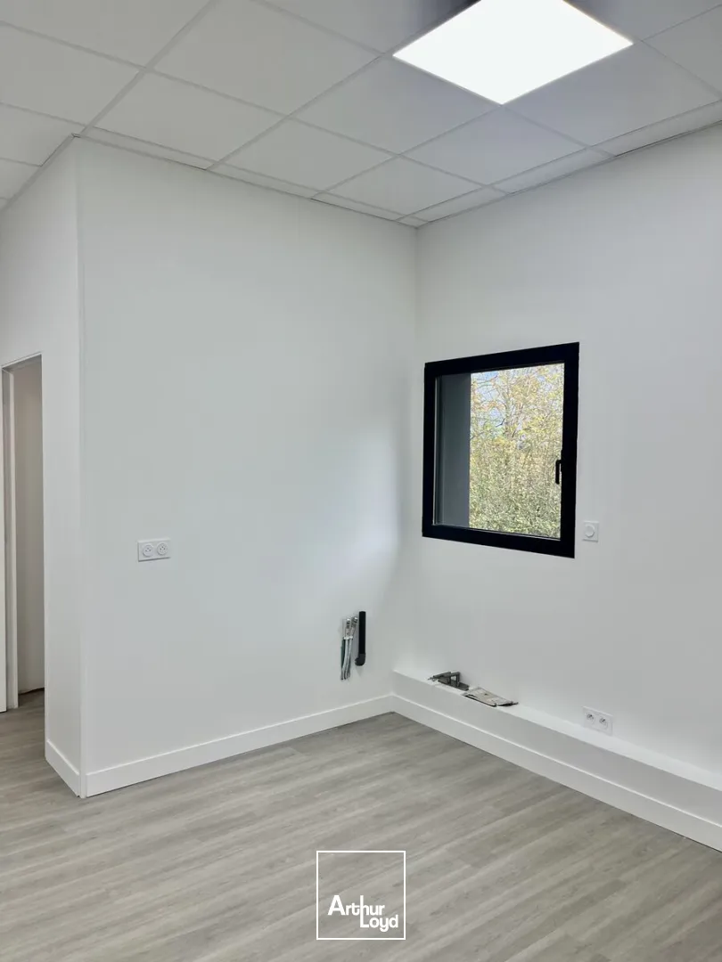 Bureaux à louer à PREAUX 76160