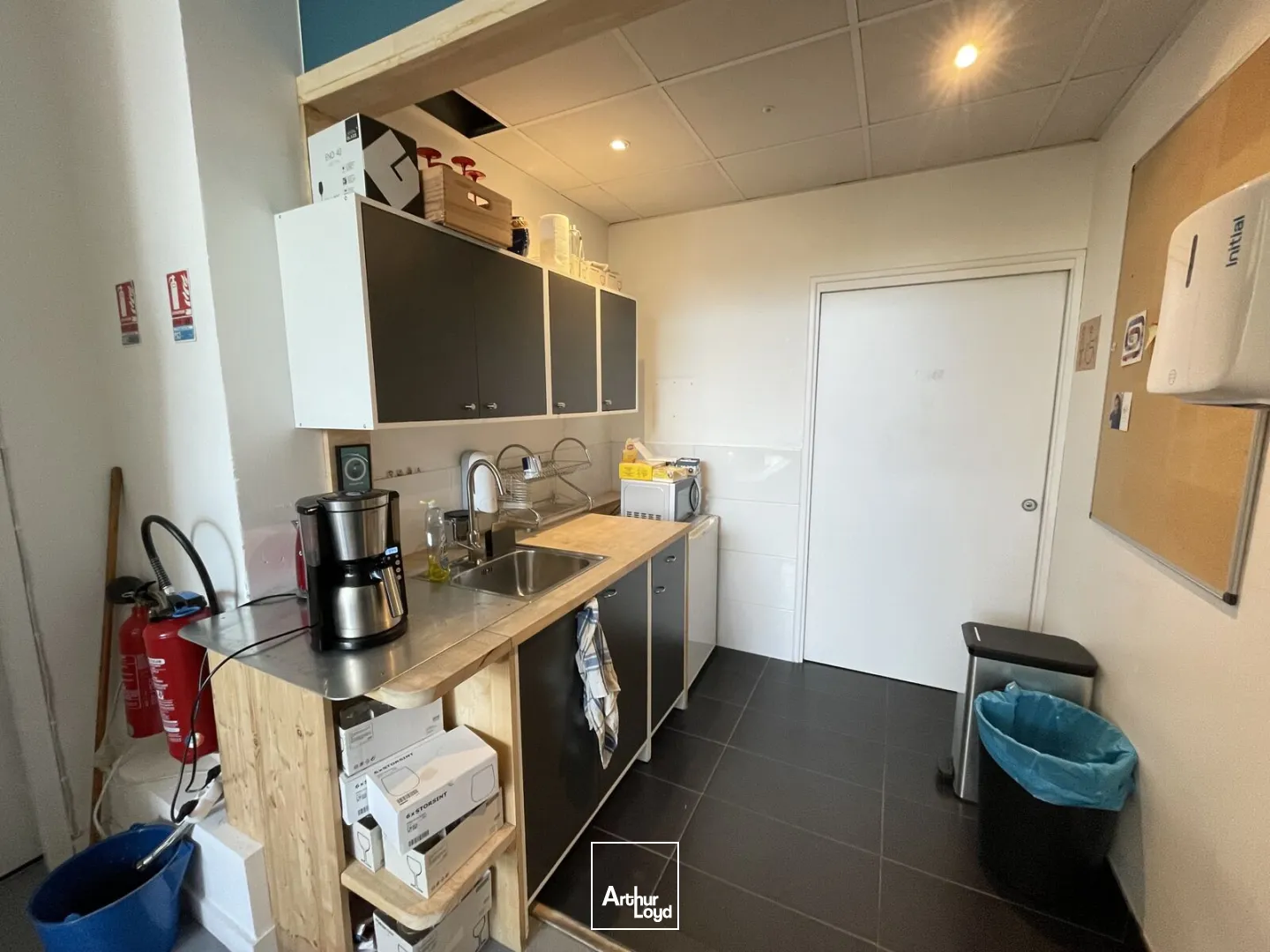 BUREAUX À VENDRE-230 M²-CENTRE VILLE DE NANTES