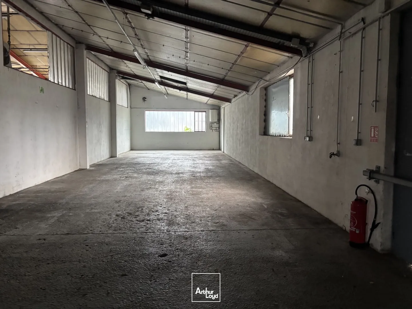 Locaux d'activité à louer à SAINT ETIENNE 42000