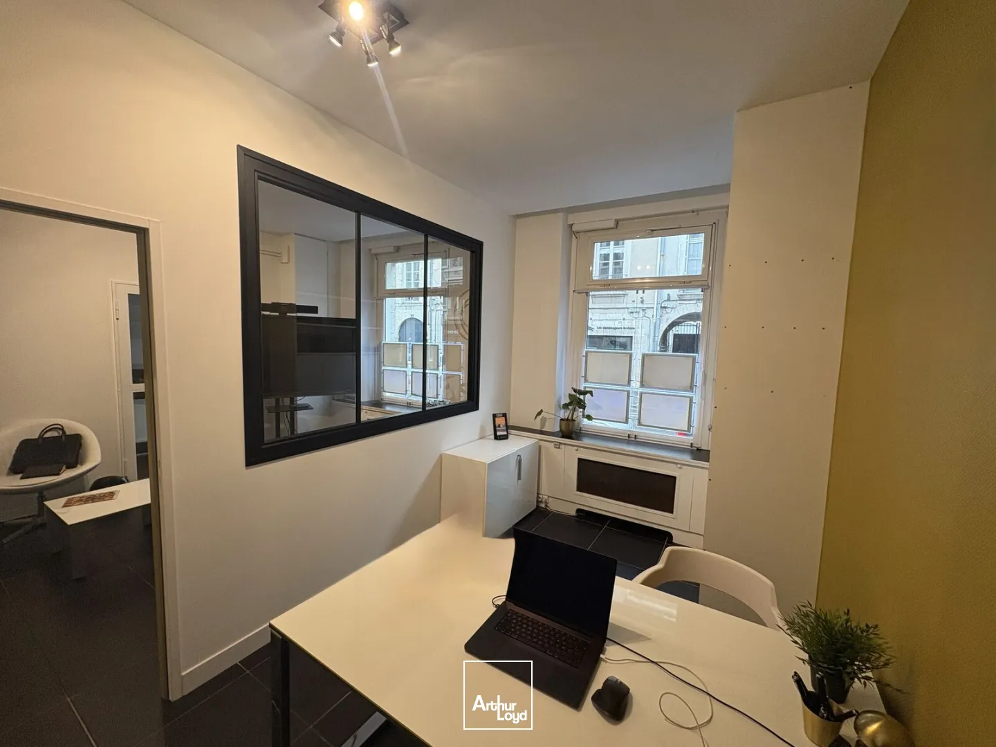 Bureaux commerciaux à louer 75 m2 Orleans rue bannier