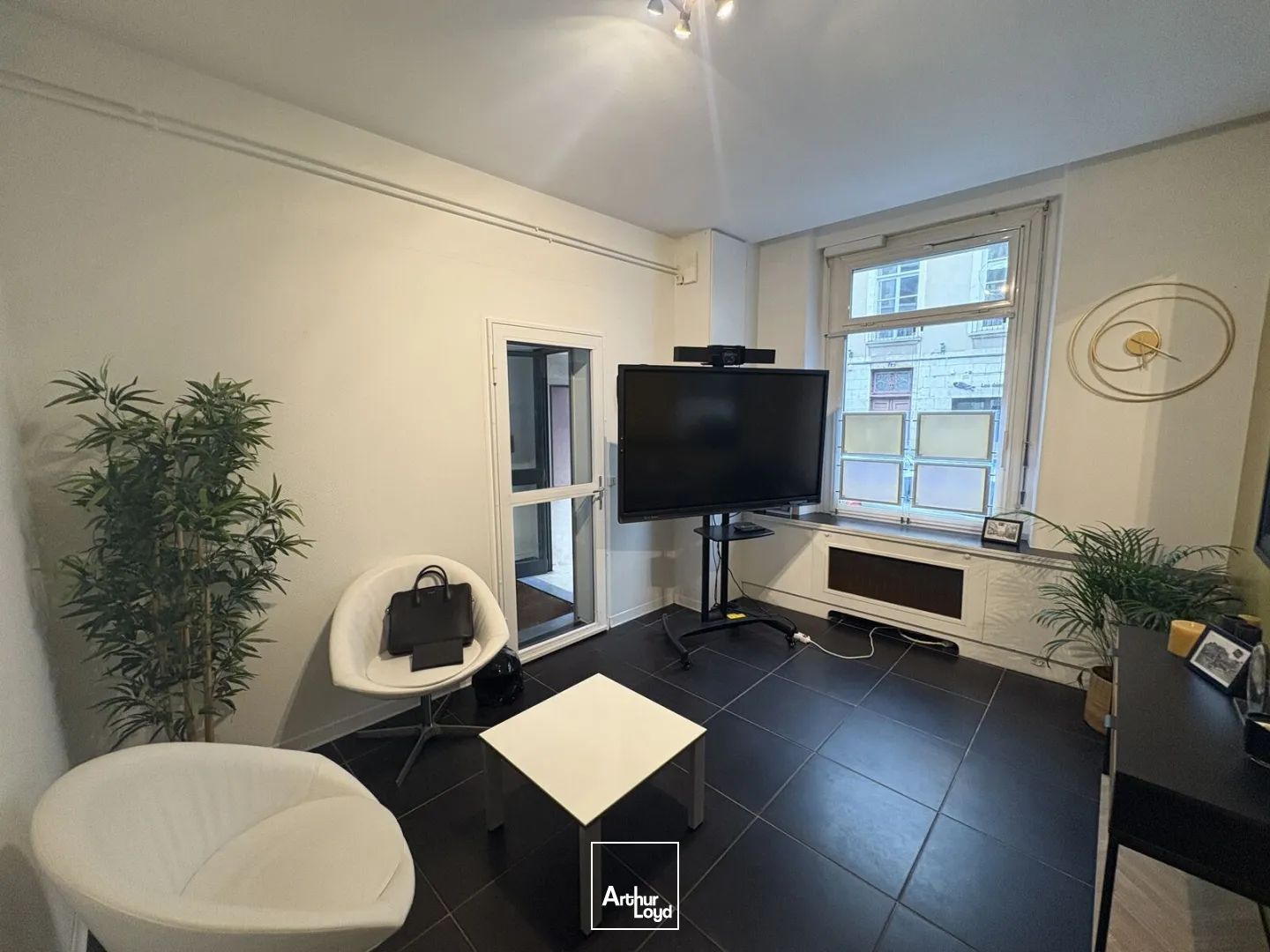 Bureaux commerciaux à louer 75 m2 Orleans rue bannier