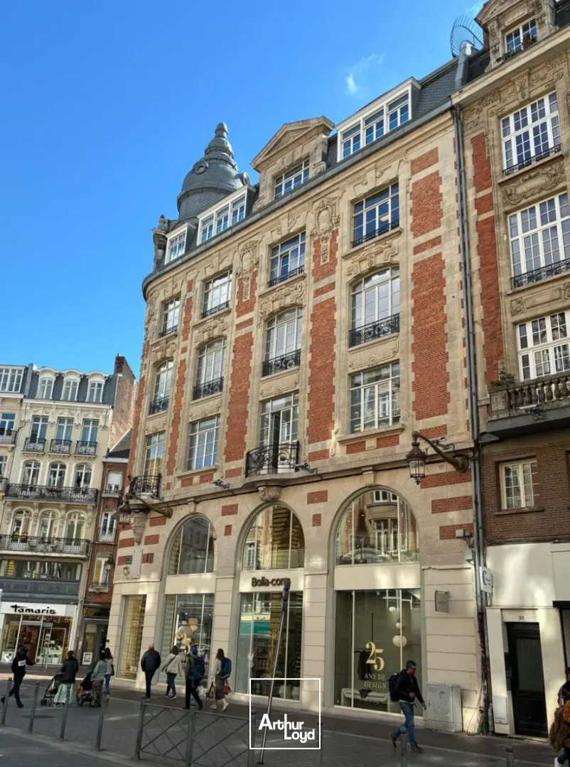 Bureaux de standing à louer au coeur de Lille - Luminosité, élégance et accessibilité exceptionnelle