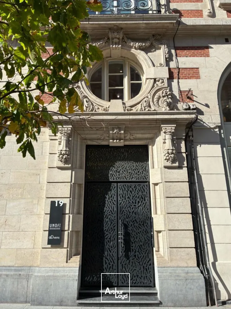 Bureaux de standing à louer au coeur de Lille - Luminosité, élégance et accessibilité exceptionnelle