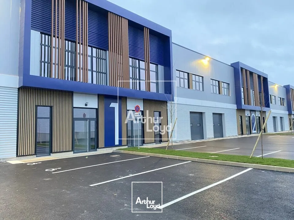 SAINT-MICHEL-SUR-ORGE LOCAL NEUF 