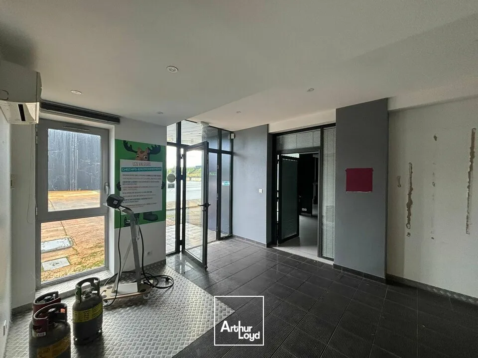 Opportunité Investisseur : Ensemble Immobilier d'Activité aux Sables d'Olonne