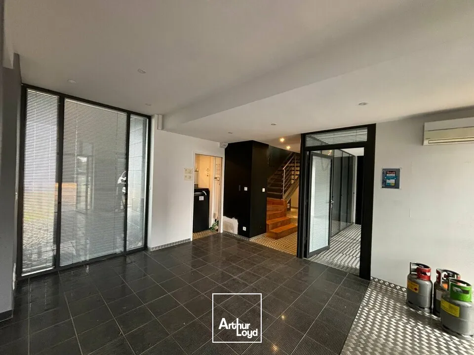 Opportunité Investisseur : Ensemble Immobilier d'Activité aux Sables d'Olonne