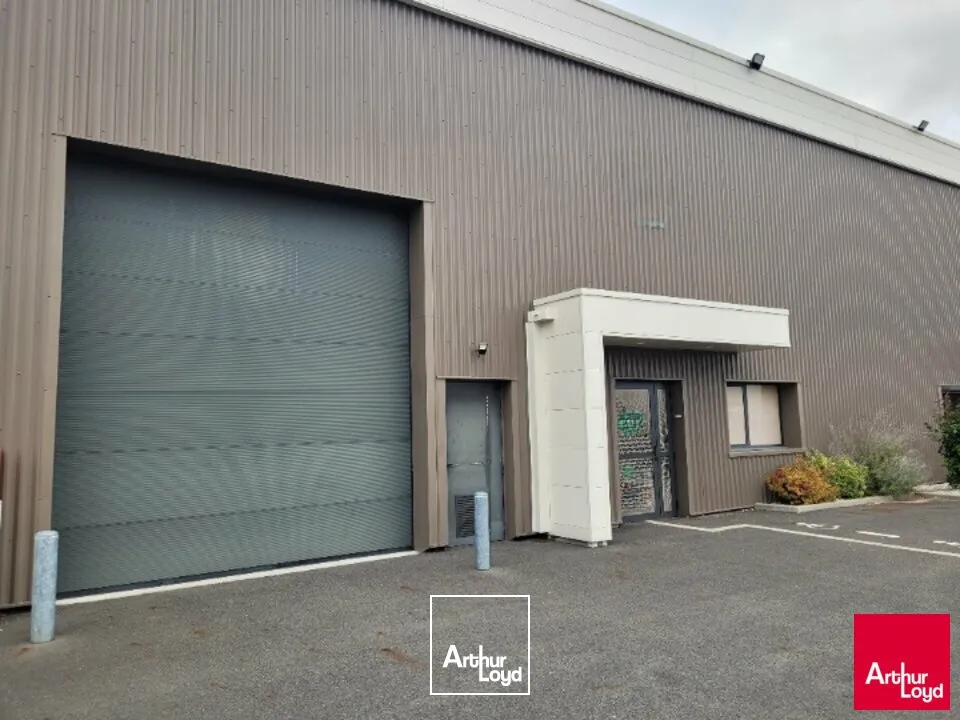 ZI SUD LE MANS LOCATION LOCAL ACTIVITE 357m²