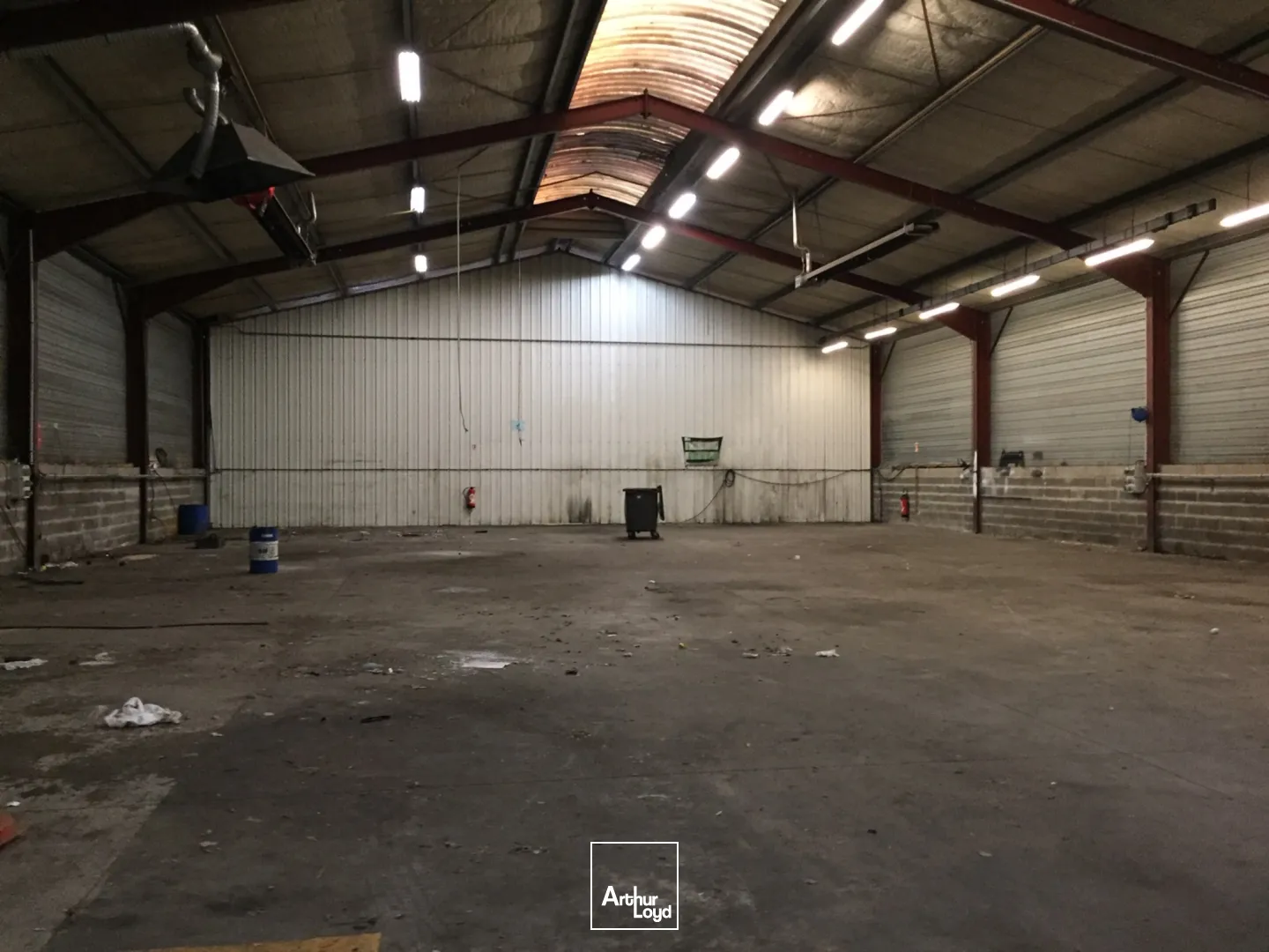 Locaux d'activité à vendre à FAUVILLE 27930