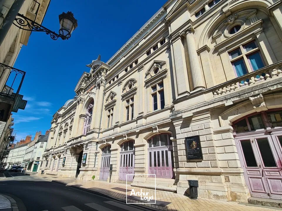 TOURS CENTRE COMMERCE A CEDER 30 M² PROXIMITE THEATRE