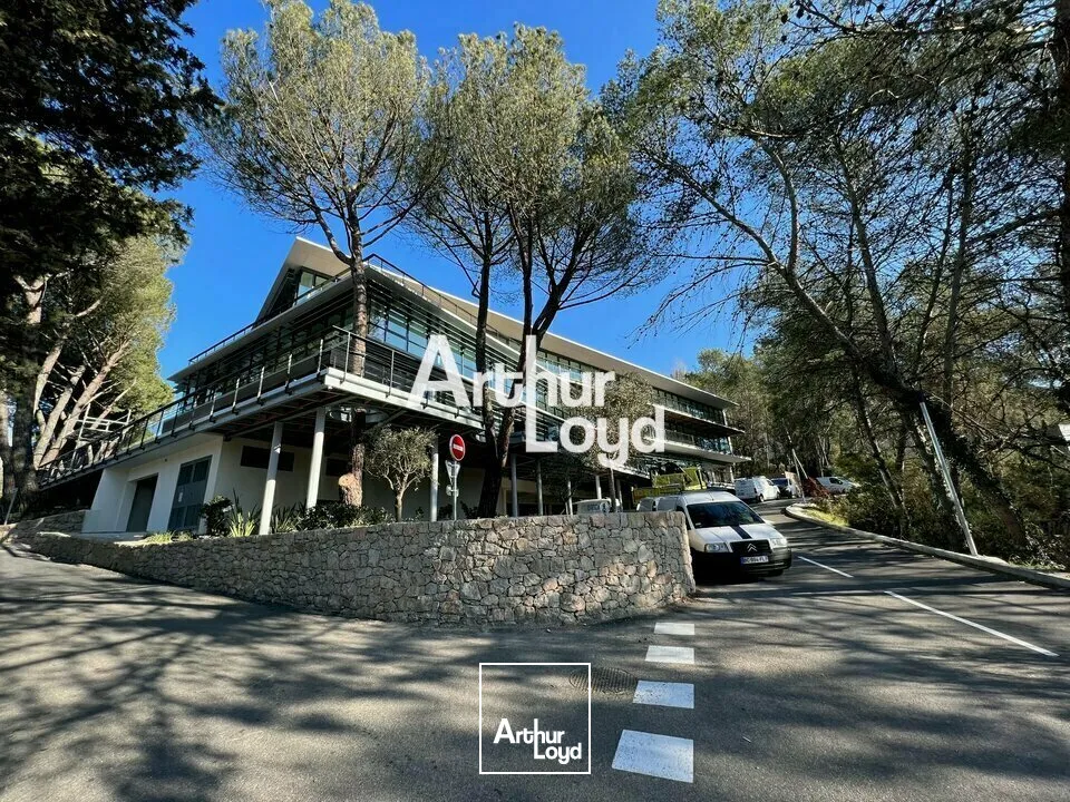 Location bureaux neufs 494 m² R+2 Centrium - Sophia Antipolis