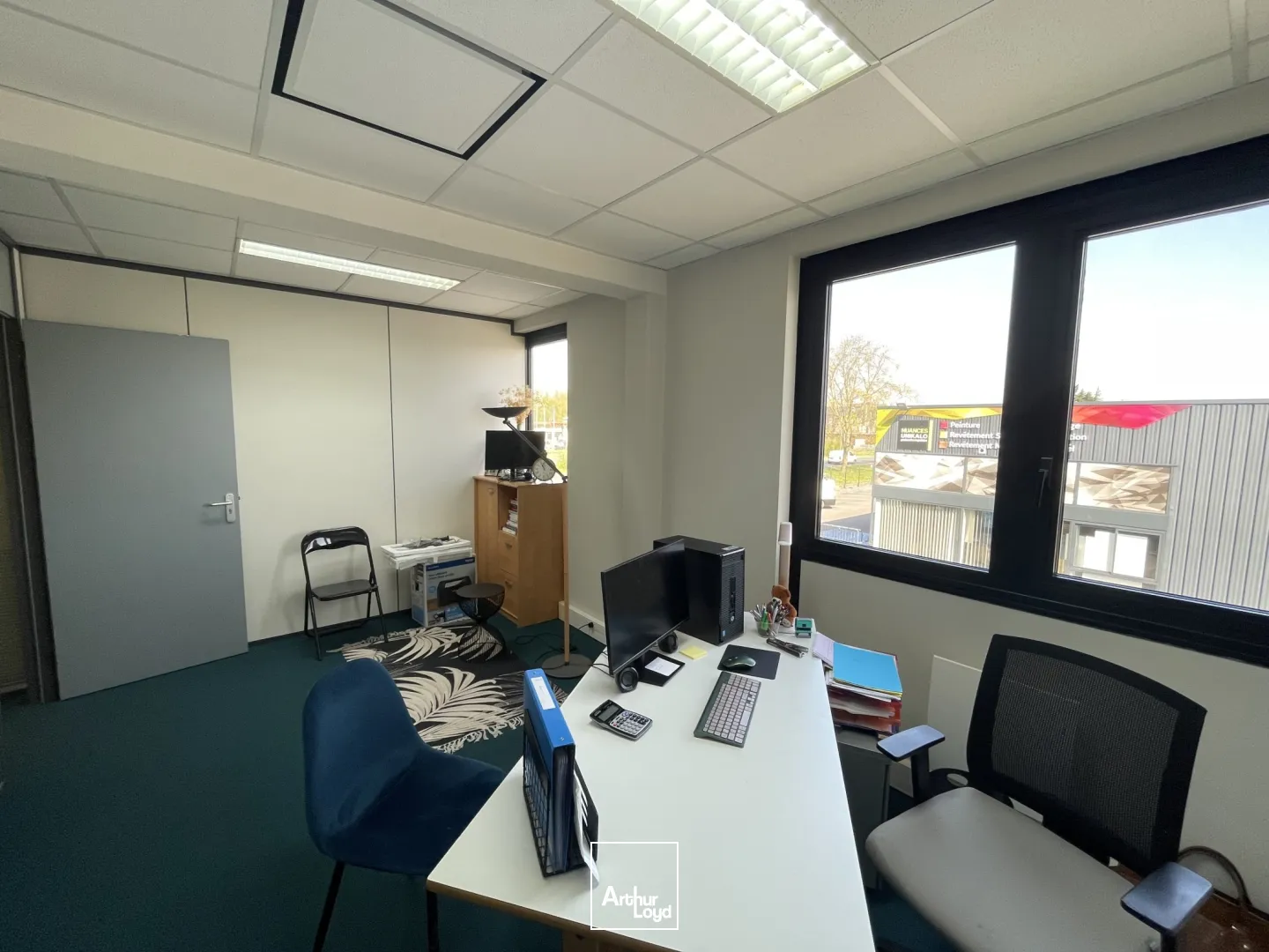 A LOUER BUREAUX DE 63 M2 À 335 M2 - COMPIEGNE ZAC DE MERCIERES