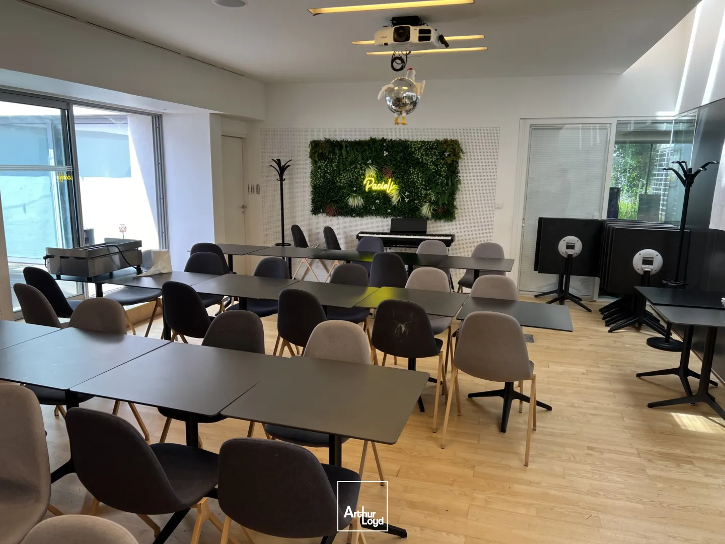 BUREAUX A LOUER - A VENDRE 1000m2 - NANTES CENTRE GRASLIN