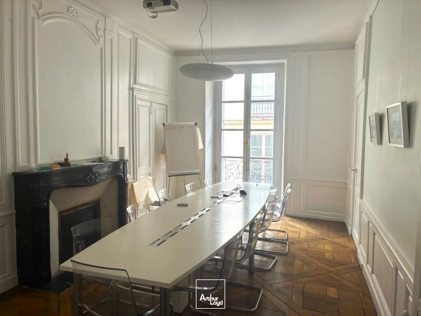 Bureaux à louer au centre-ville de Nantes avec fibre optique