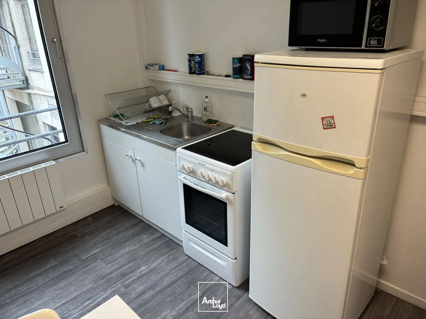 Bureaux lumineux à louer - La Madeleine, aux portes de Lille, avec parking et transports en commun immédiats !