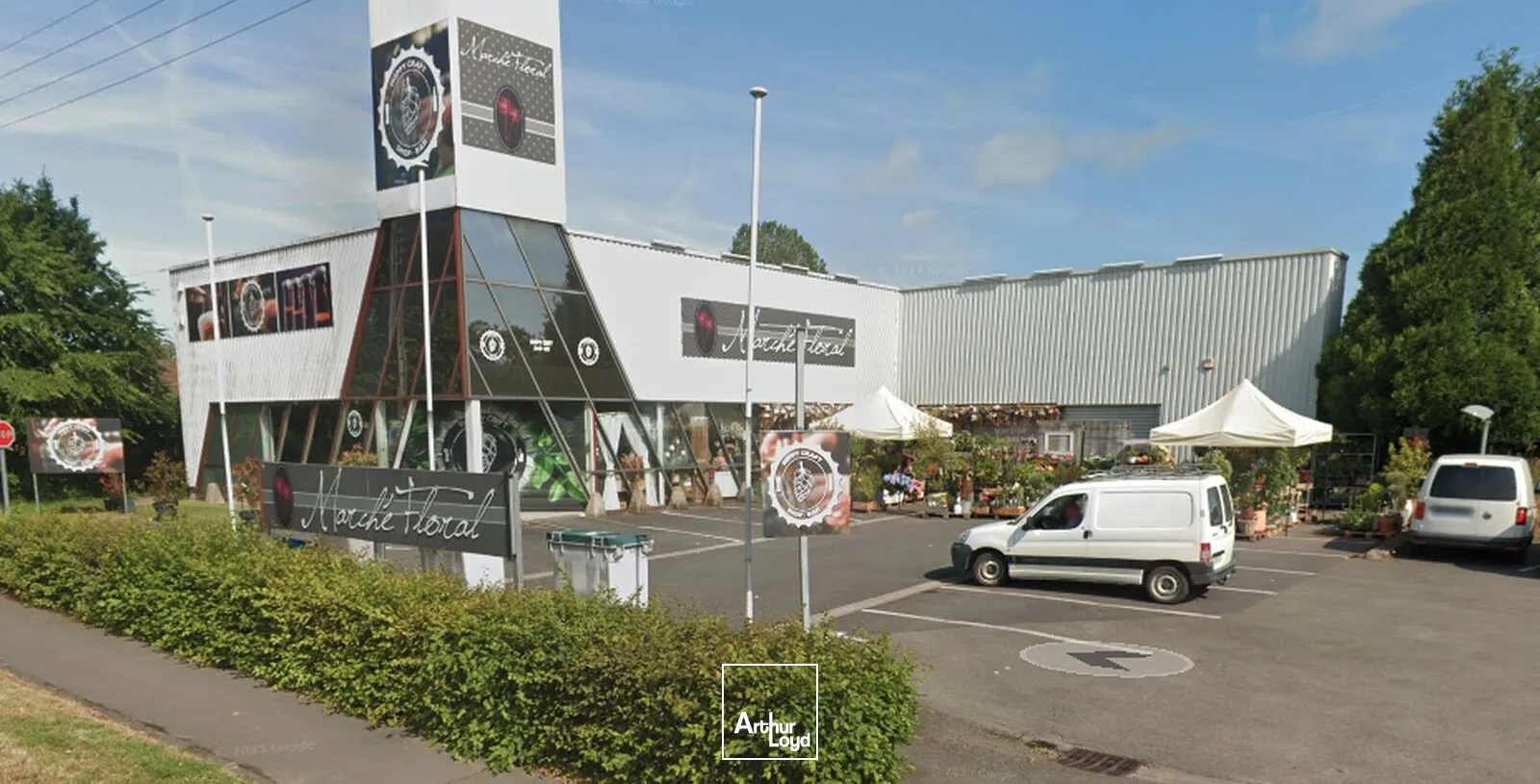 Local commercial 400 m² à louer - Forte visibilité et grand parking clients - Hauts-de-France