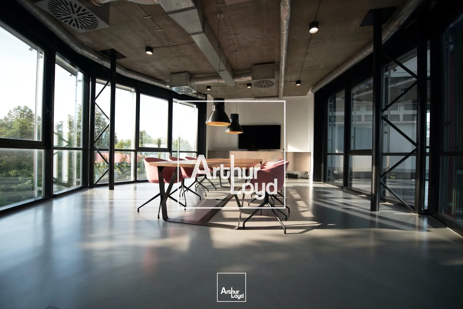 Bureaux à louer - Voie Domitienne 