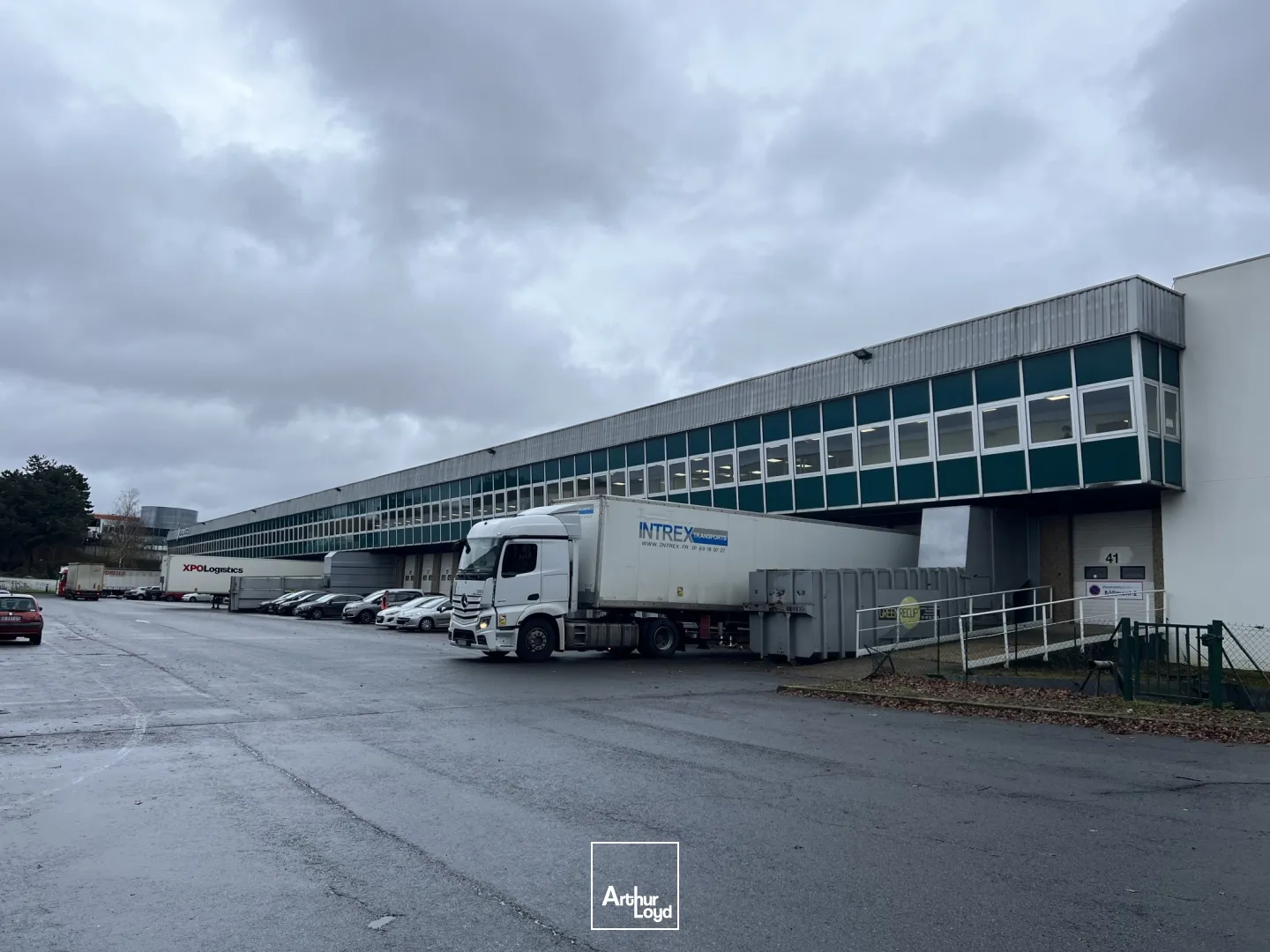 Entrepôts logistiques rénovés dès 2639 m² à louer - Plateforme ICPE 1510 Saint Witz, accès direct Roissy CDG et axes A1/A104