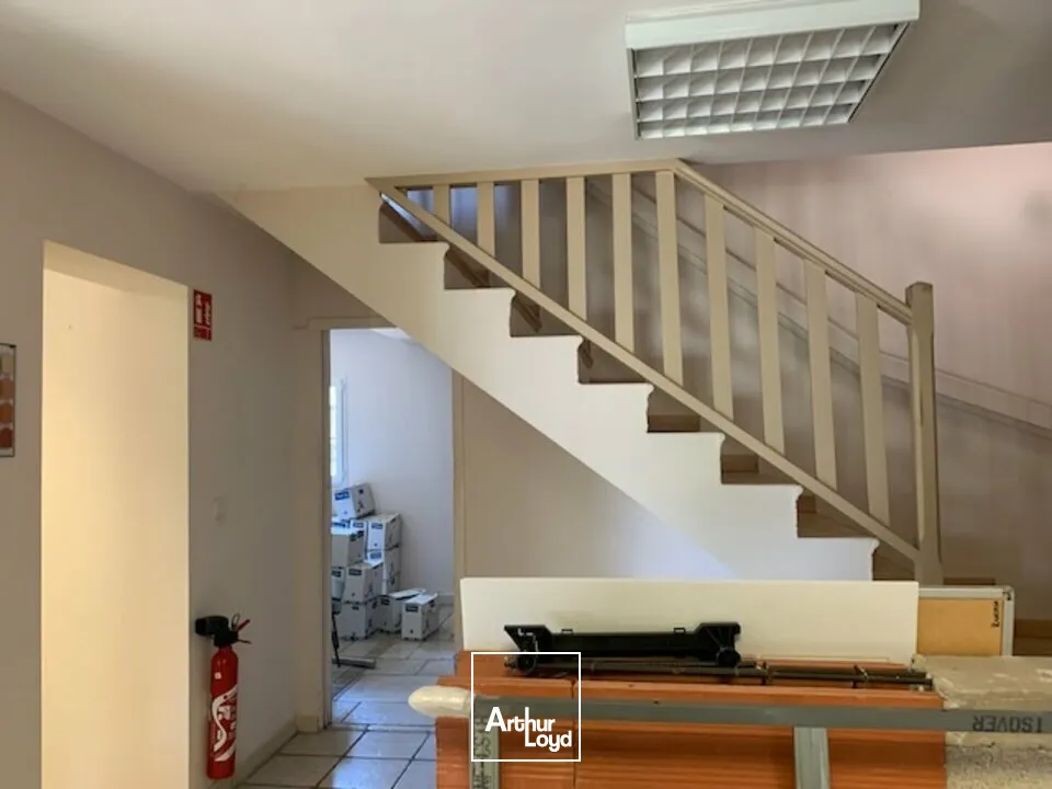 BUREAUX A VENDRE EN ZONE COMMERCIALE AVIGNON NORD