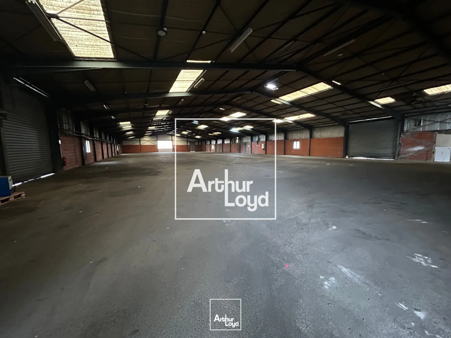 LOCAL D'ACTIVITÉ - À LA LOCATION - PORTET SUR GARONNE 