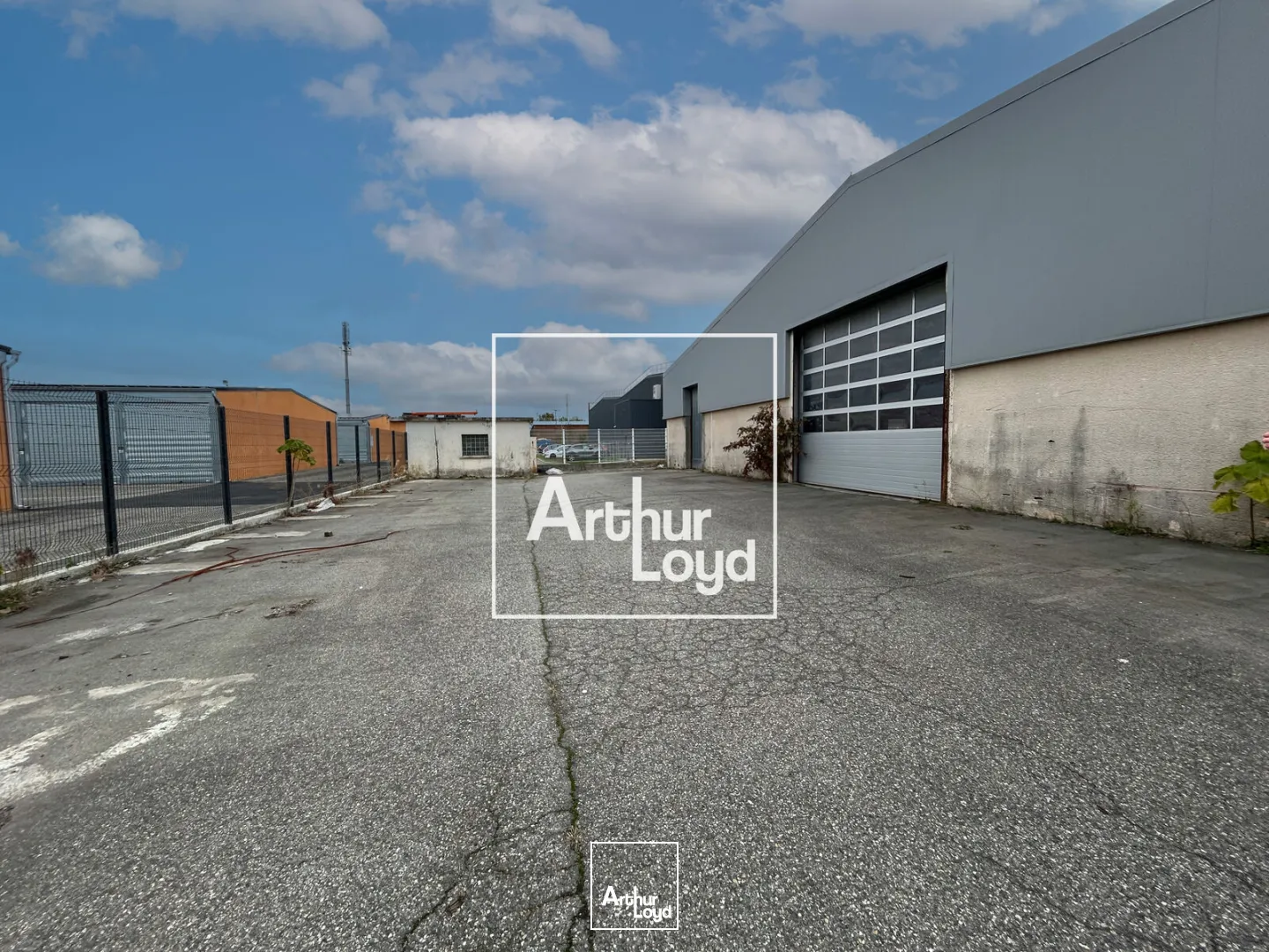 LOCAL D'ACTIVITÉ - À LA LOCATION - PORTET SUR GARONNE 