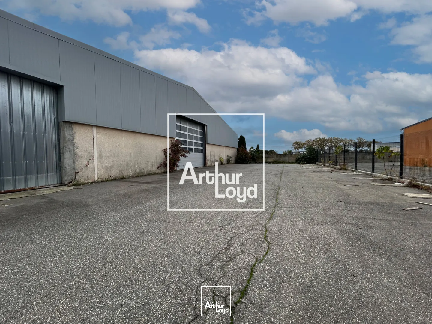 LOCAL D'ACTIVITÉ - À LA LOCATION - PORTET SUR GARONNE 