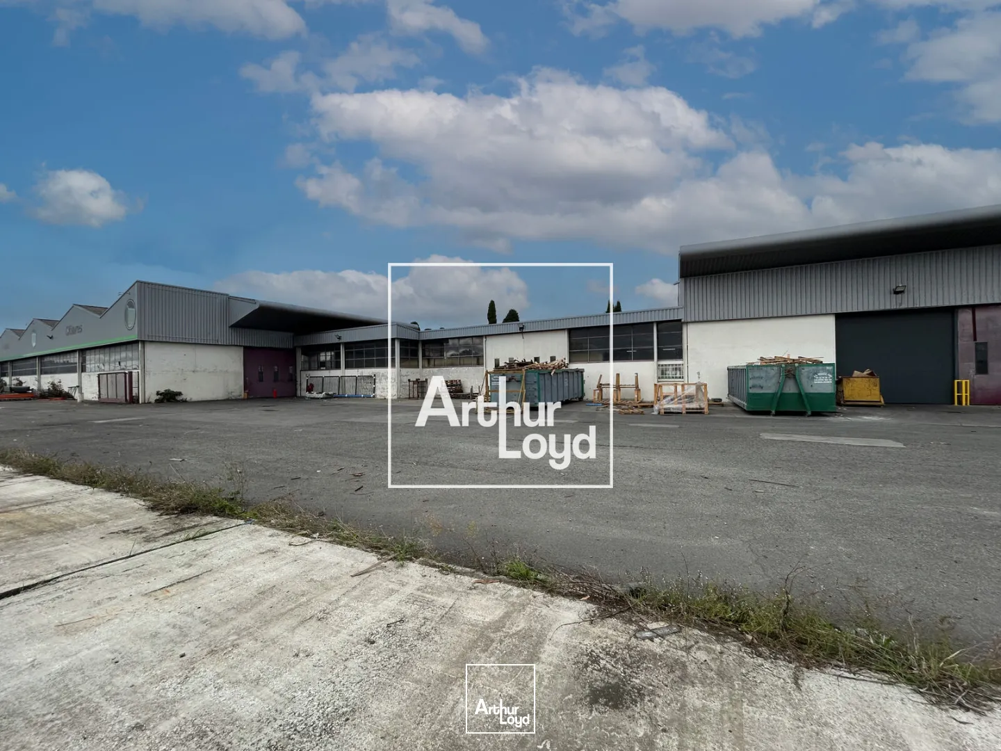 LOCAUX COMMERCIAUX À LA LOCATION - PORTET SUR GARONNE 