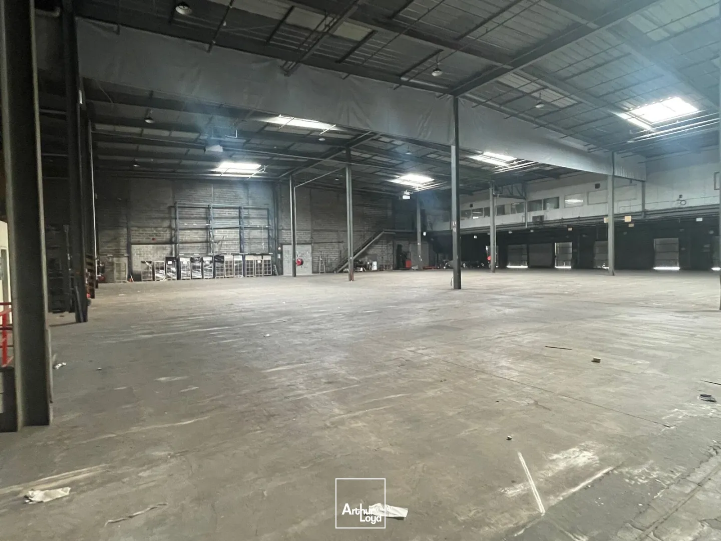 Entrepôts à louer à GRAVIGNY 27930