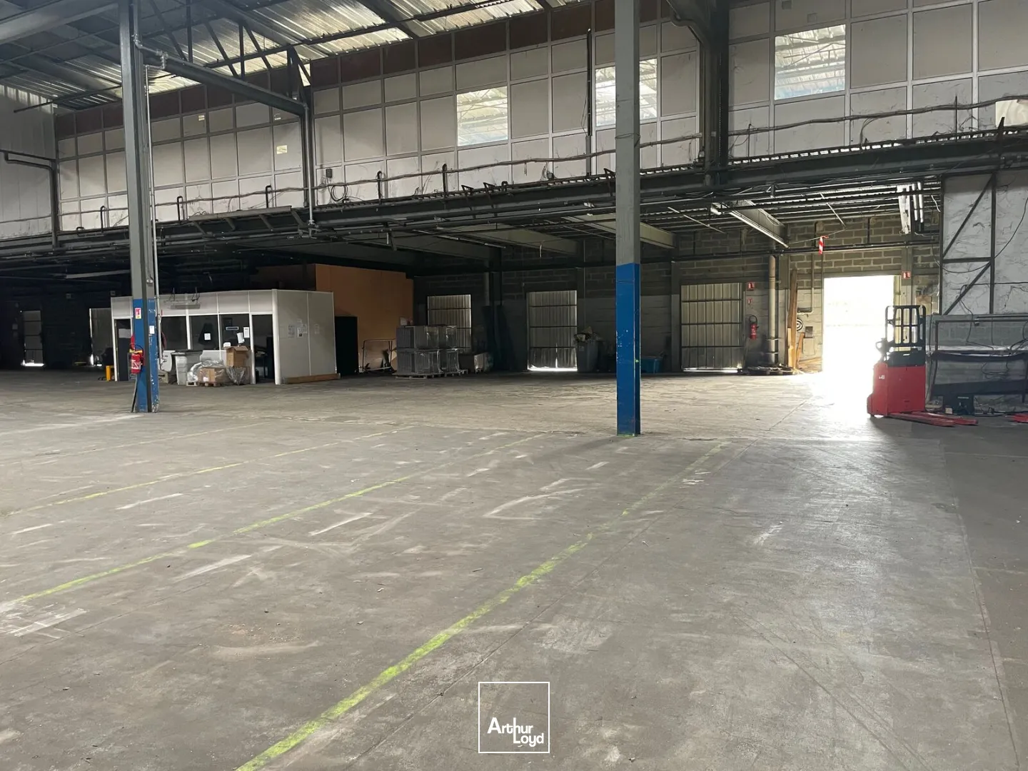 Entrepôts à louer à GRAVIGNY 27930