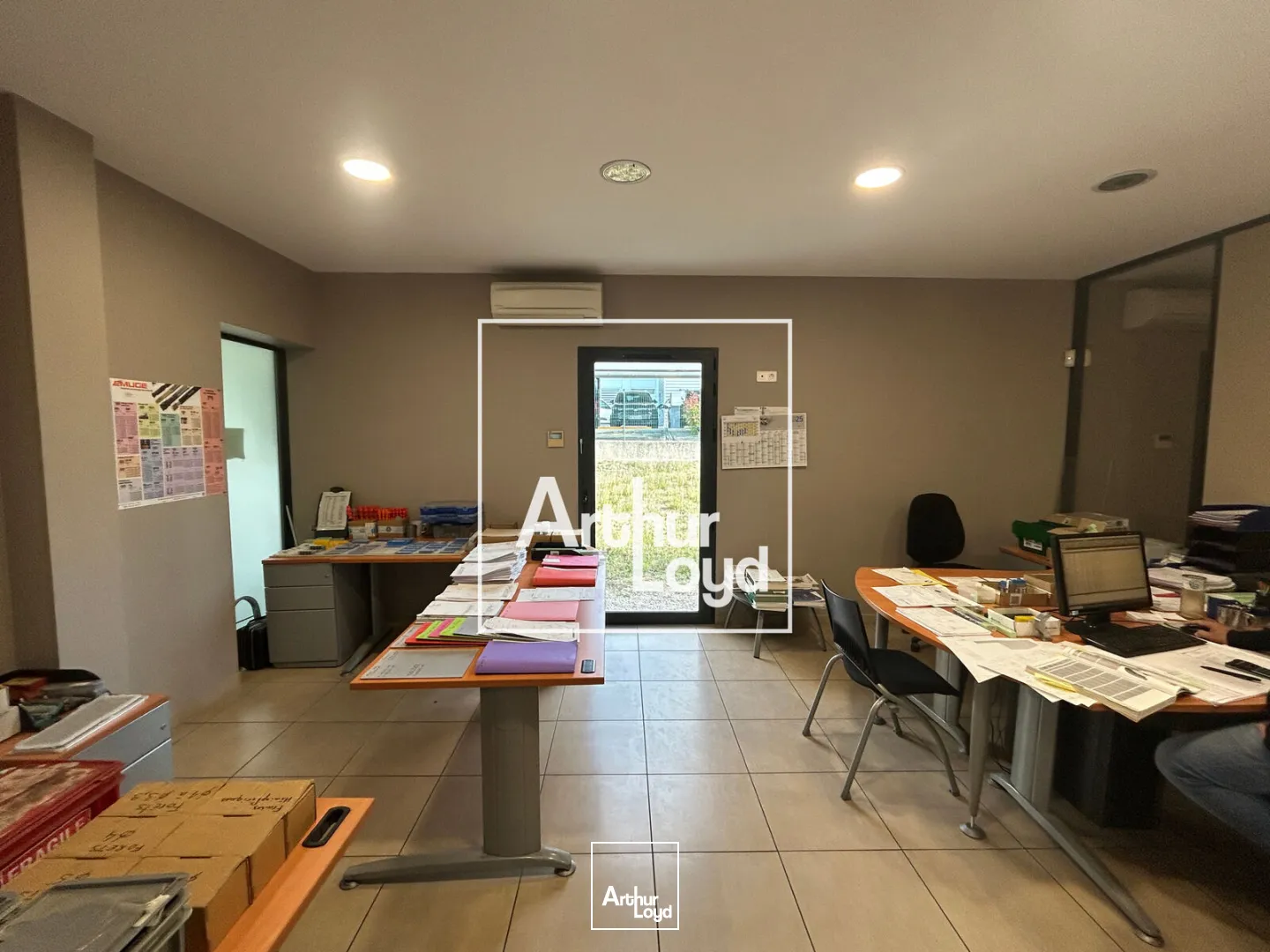 Locaux d'activités - A Vendre - PAE BEZIERS OUEST