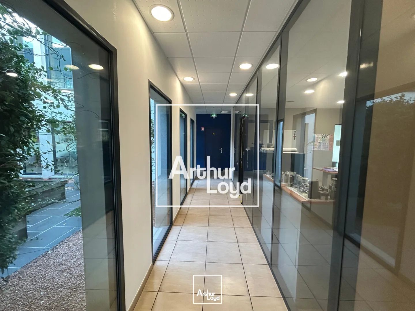 Locaux d'activités - A Vendre - PAE BEZIERS OUEST