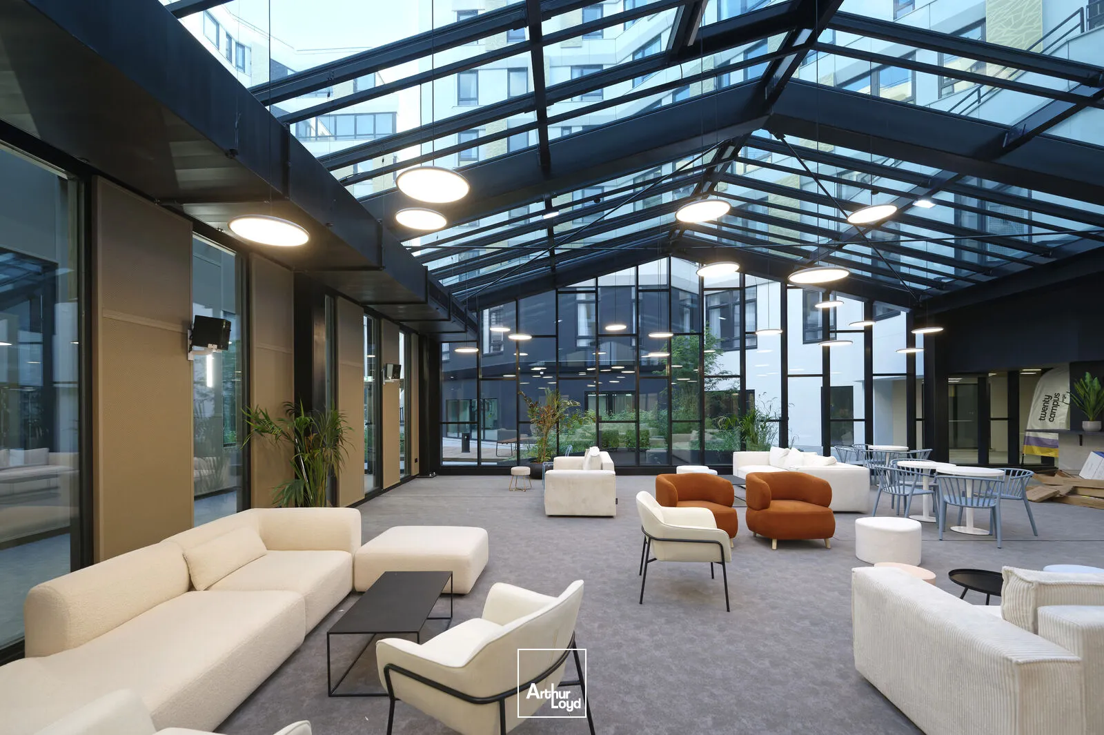Bureaux modulables à louer au sein de la Cité Internationale de la Recherche - ERP2