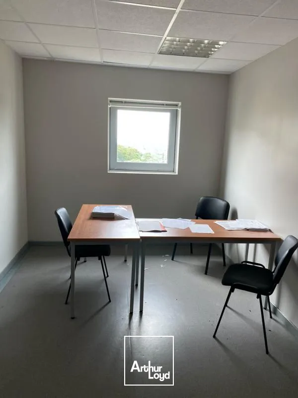 Bureaux ou local commercial 80 m2