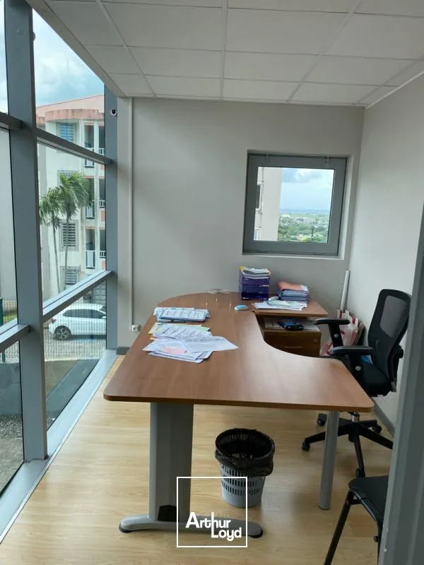 Bureaux ou local commercial 80 m2