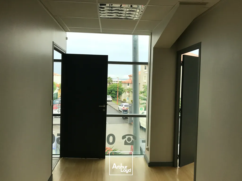 Bureaux ou local commercial 80 m2