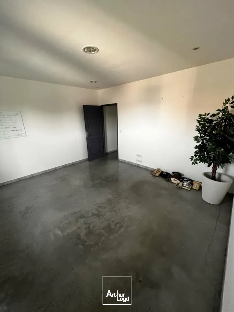 Bureaux à louer à Vedène