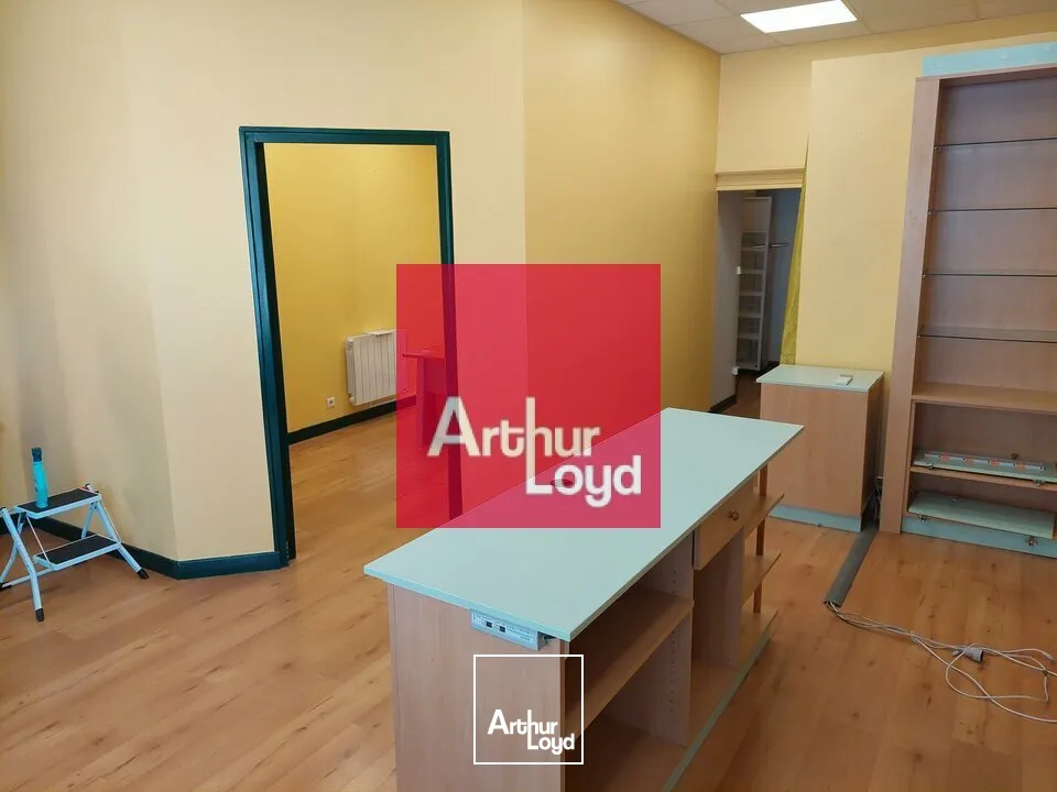 CLERMONT-FD CENTRE VILLE LOCAL COMMERCIAL 40 M² A VENDRE