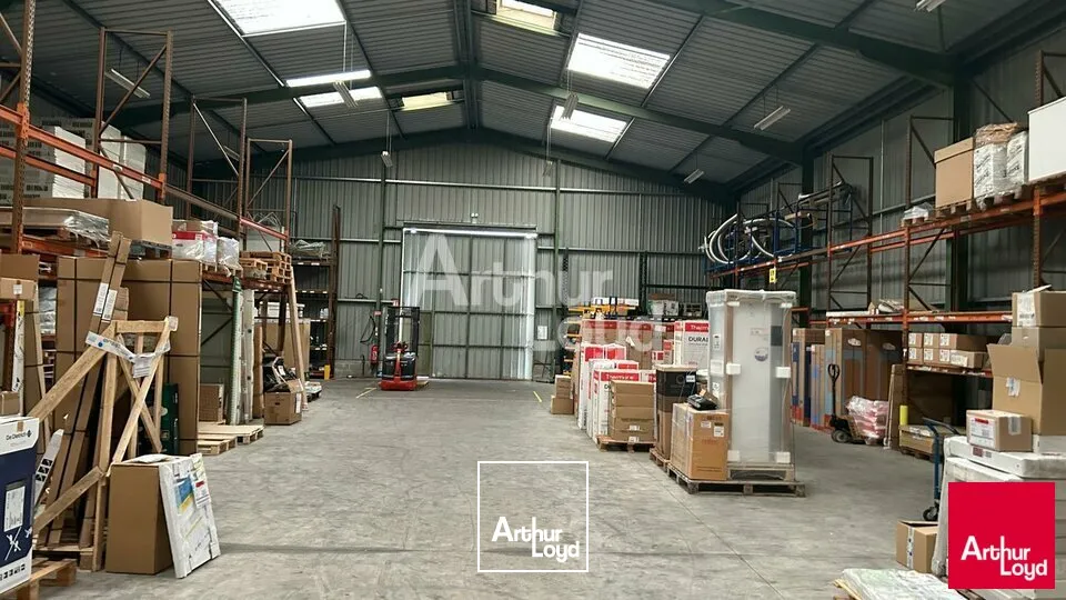 ROMORANTIN-LANTHENAY - VENTE LOCAL D'ACTIVITÉ DE 949 M² - PROCHE ZONE D'ACTIVITÉS