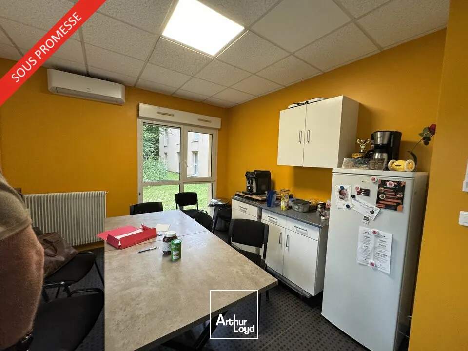 À VENDRE  BUREAUX 199 m²  CHAMBRAY-LÈS-TOURS  SITE D'ACTIVITÉS LA PAPOTERIE