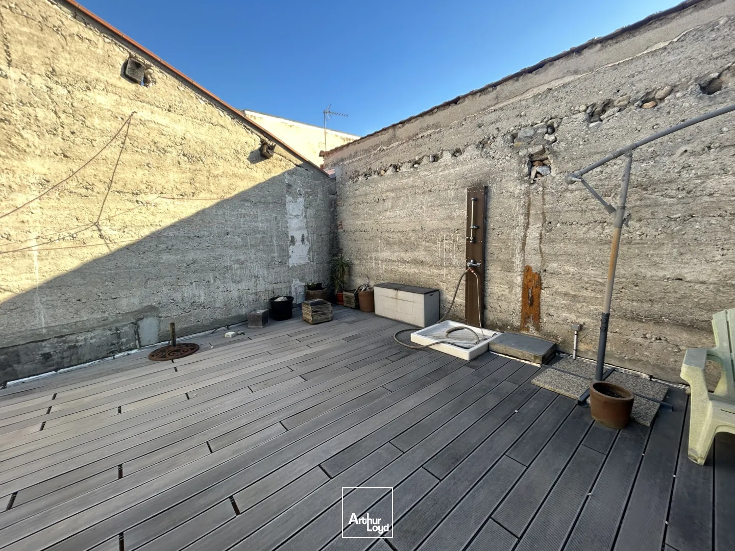 Local d'activités à vendre