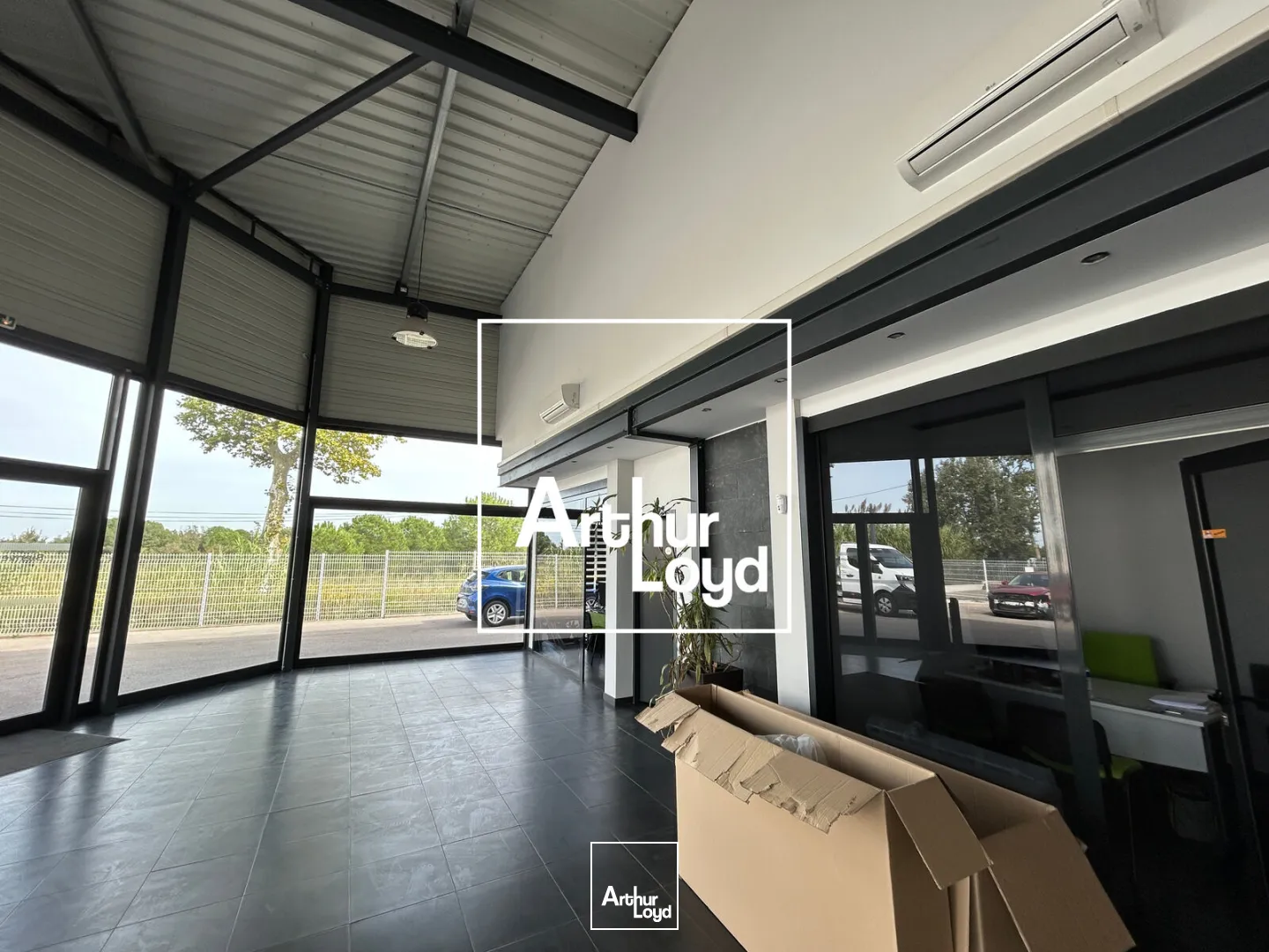 Locaux d'activité à louer - 518 m2 - Argeles