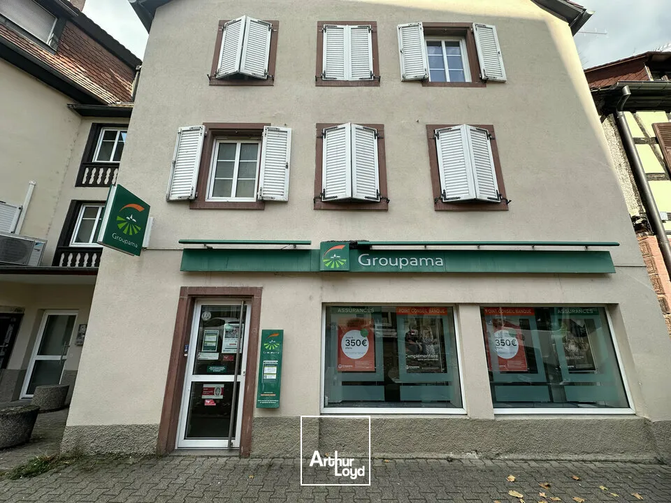 LOCAL COMMERCIAL à VENDRE de 155 m²