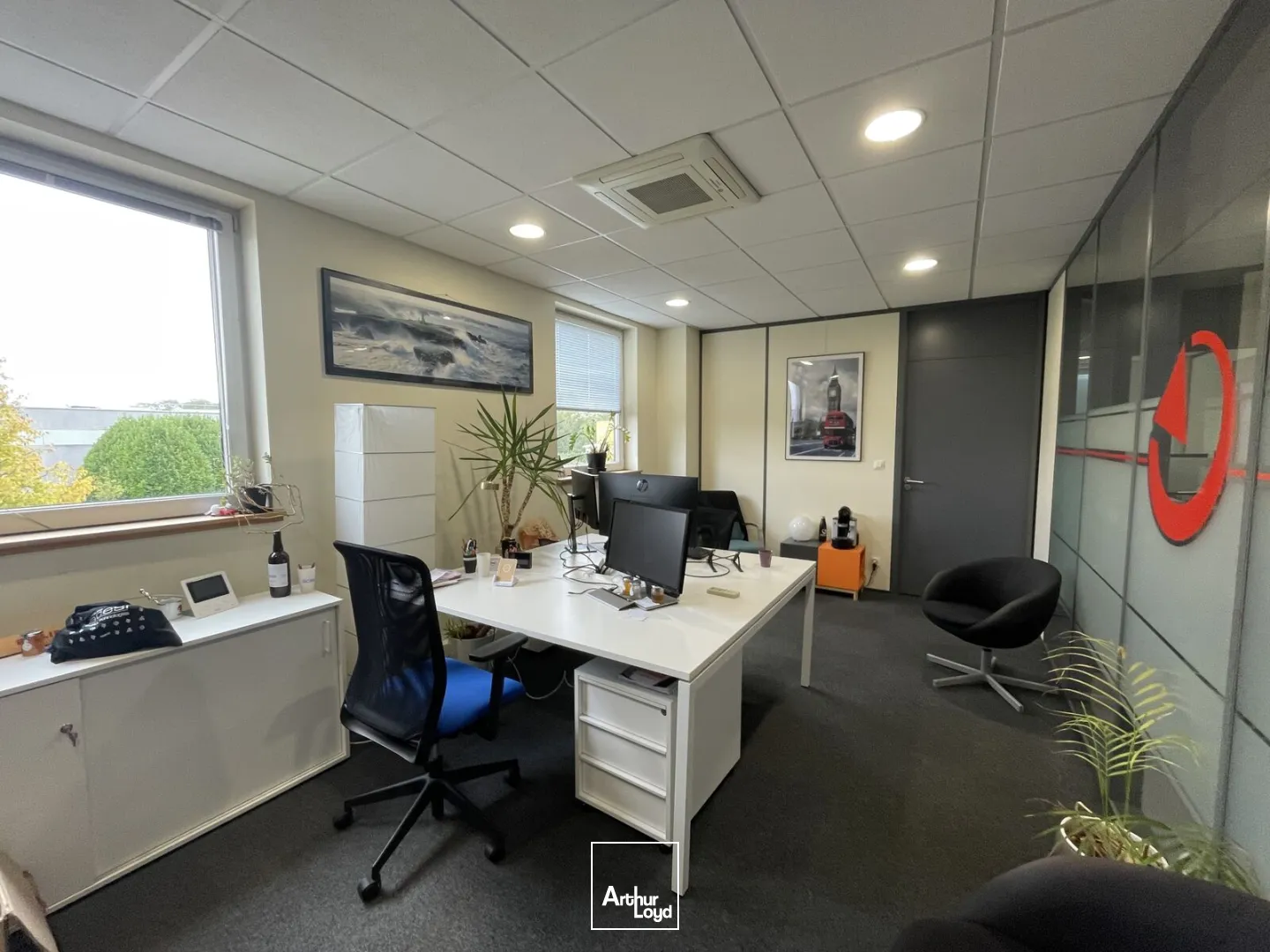 Immeuble tertiaire indépendant à louer ai CIT de Roncq