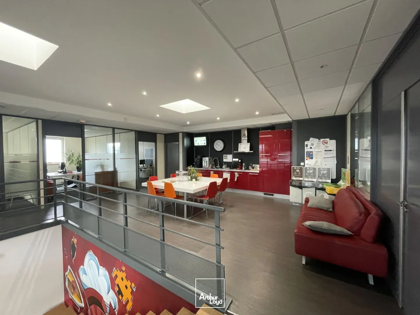 Immeuble tertiaire indépendant à louer ai CIT de Roncq