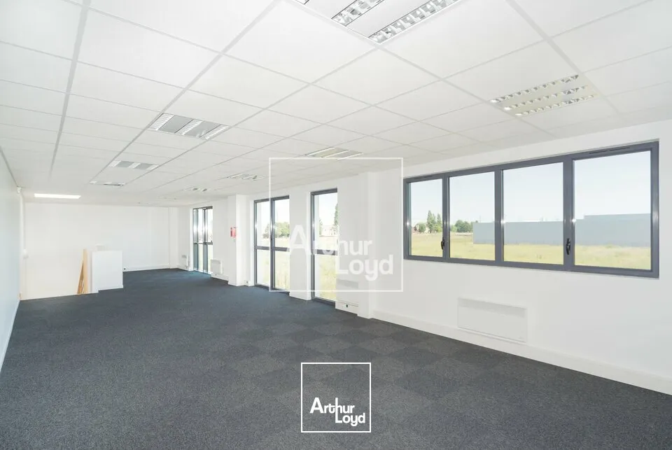 A LOUER - LOCAUX D'ACTIVITES NEUFS