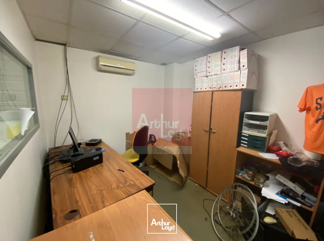 Local commercial Boe 327 m2