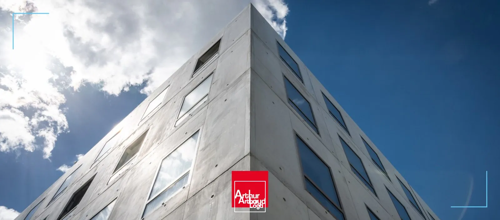 Bureaux neufs à louer au coeur d'Euratechnologies Lille - Terrasses, parkings et cadre d'exception pour entreprises innovantes